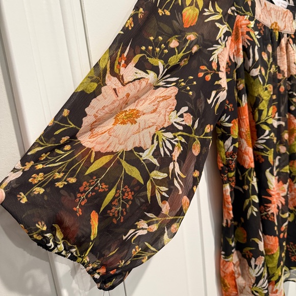 LC Lauren Conrad Floral Blouse - Picture 5 of 9